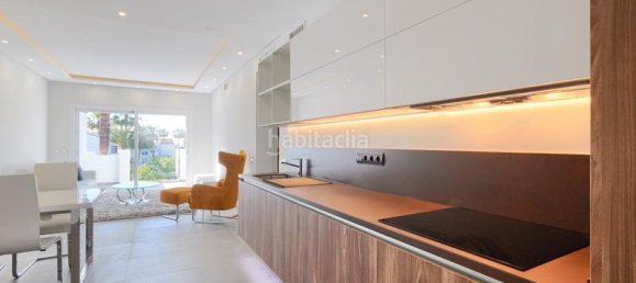 Квартира с 2 спальнями в Эстепона, Испания № 101945 6