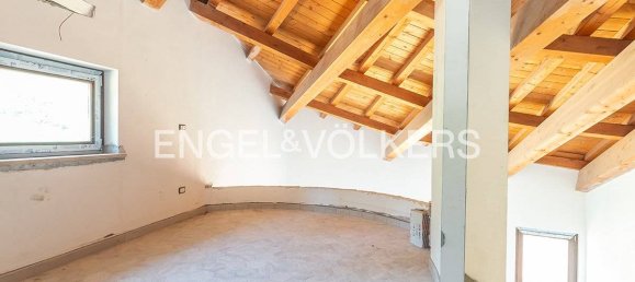 Вилла с 4 спальнями в Монте Порцио Катоне, Италия № 64990 11