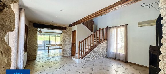 Дом с 4 спальнями в Луаре, Франция № 63039 5