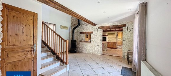 Дом с 4 спальнями в Луаре, Франция № 63039 4