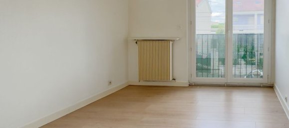 Квартира с 2 спальнями в Монтрёй, Франция № 325307 8