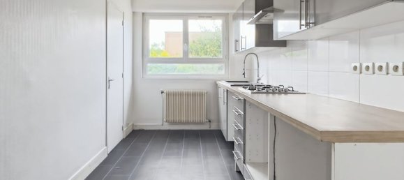 Квартира с 2 спальнями в Монтрёй, Франция № 325307 6