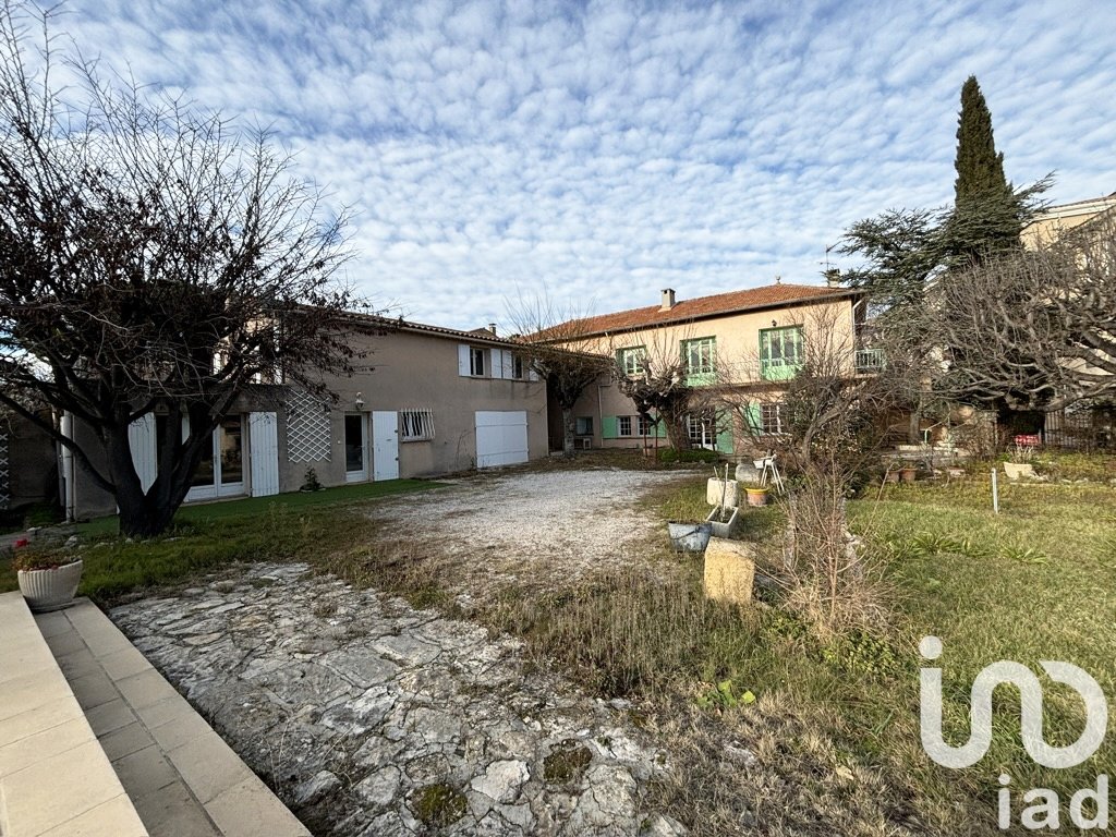 Apartamento de 1 dormitorio en Eguilles, France No. 190376