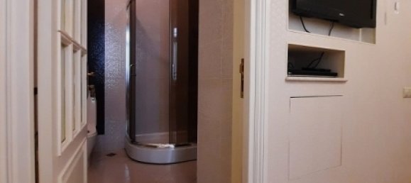 4 bedrooms Apartment in Baku, Azerbaijan No. 333 25