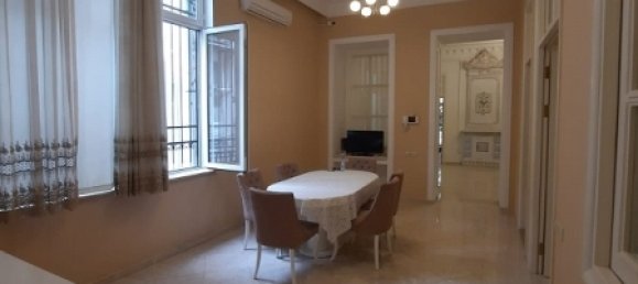 4 bedrooms Apartment in Baku, Azerbaijan No. 333 8