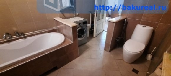4 bedrooms Apartment in Baku, Azerbaijan No. 333 16