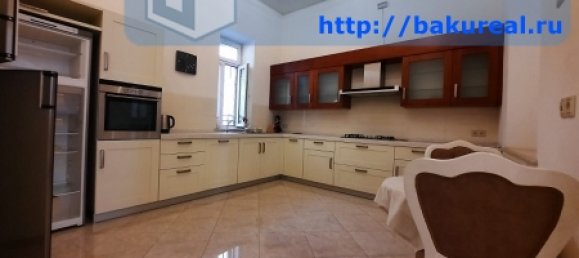 4 bedrooms Apartment in Baku, Azerbaijan No. 333 5