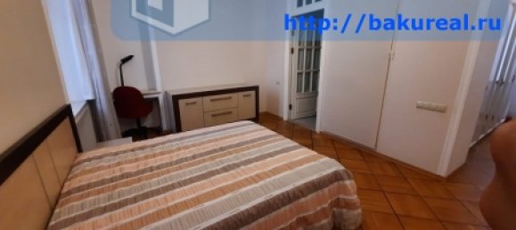 4 bedrooms Apartment in Baku, Azerbaijan No. 333 24