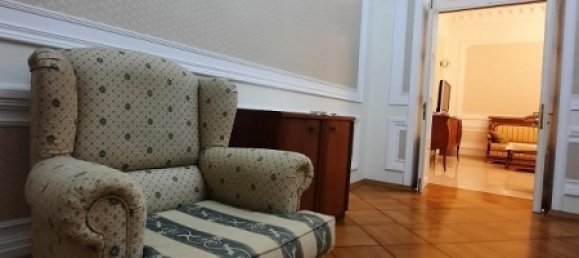 4 bedrooms Apartment in Baku, Azerbaijan No. 333 30