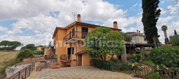 Вилла с 5 спальнями в Рим, Италия № 294040 3