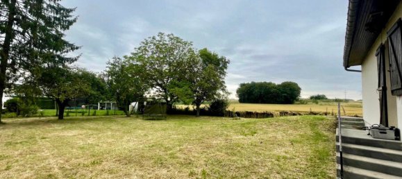 5 bedrooms House in Picquigny, France No. 258602 10