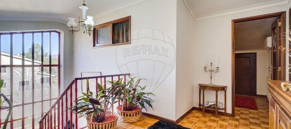 Дом с 8 спальнями в Вила Верди, Португалия № 184947 22