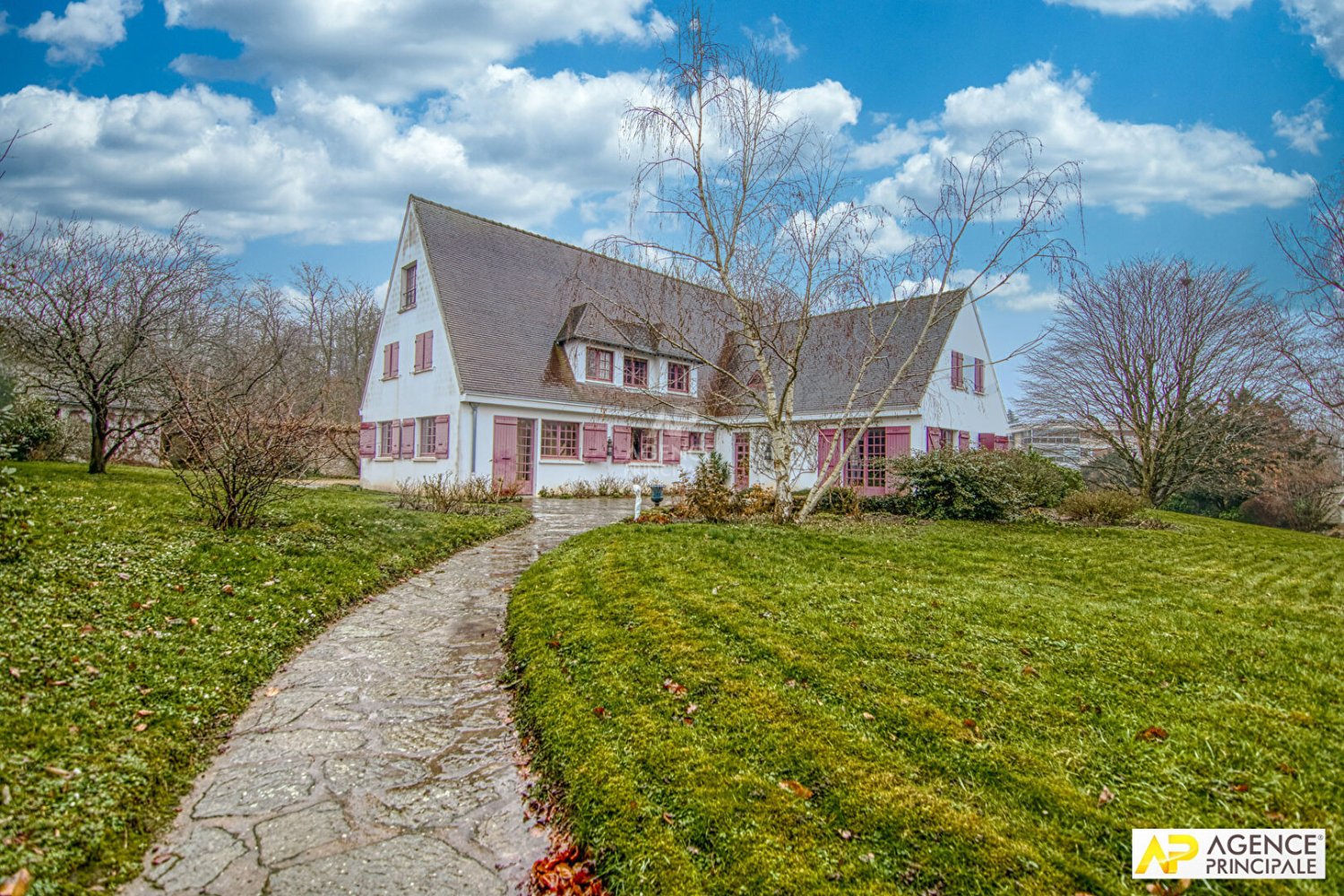 Дом с 12 спальнями в Ивелин, Франция № 114508