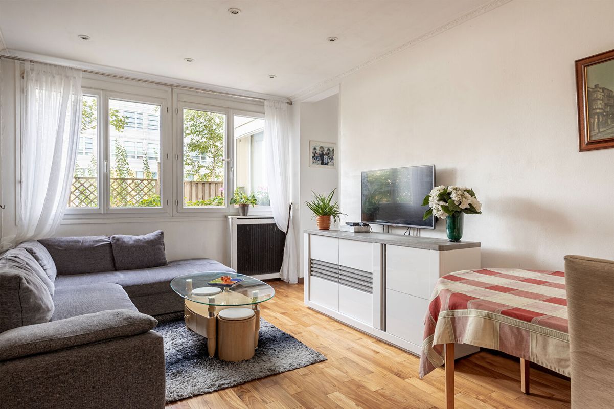 2 Schlafzimmer Wohnung in Courbevoie, France, Nr. 181139