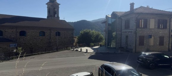 Edificio en Fabbrica Curone, Italy 350 m² No. 377924 4