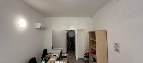 Propiedad comercial de 1 habitación en Rome, Italy No. 10498 10