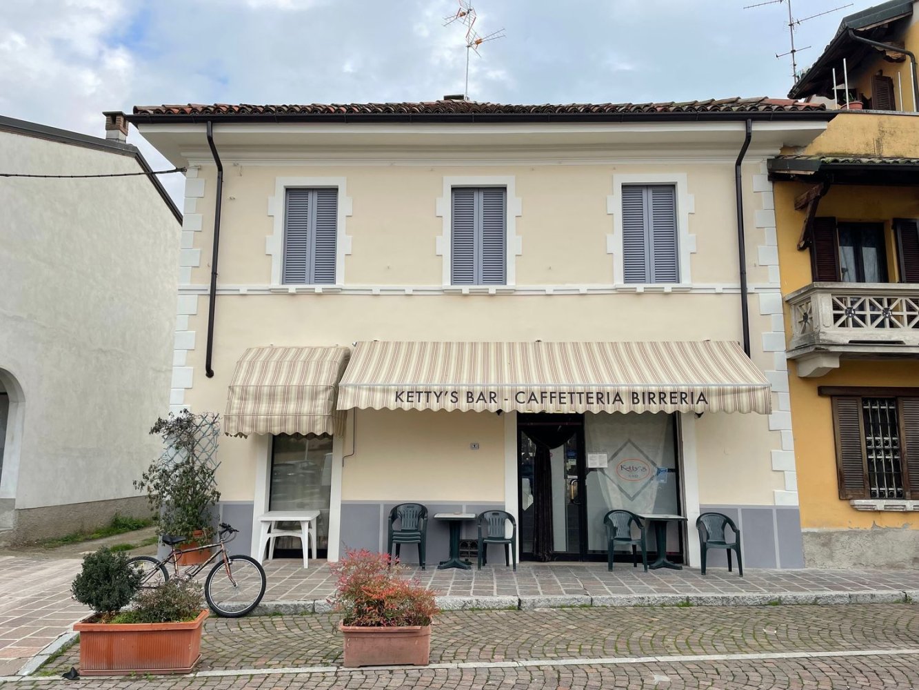 Edifício em Graffignana, Italy 190 m² N.º 65797