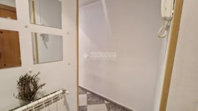 Apartamento de 2 dormitorios en Madrid, Spain No. 244437