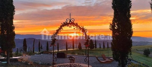 5 غرف نوم منزل في Radicofani, Italy رقم 54066 10