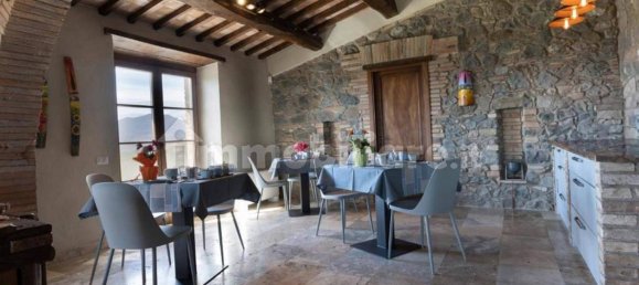 5 غرف نوم منزل في Radicofani, Italy رقم 54066 16