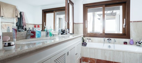 4 Schlafzimmer Stadthaus in El Paraiso, Spain, Nr. 105918 18