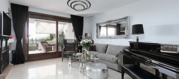 4 Schlafzimmer Stadthaus in El Paraiso, Spain, Nr. 105918 12