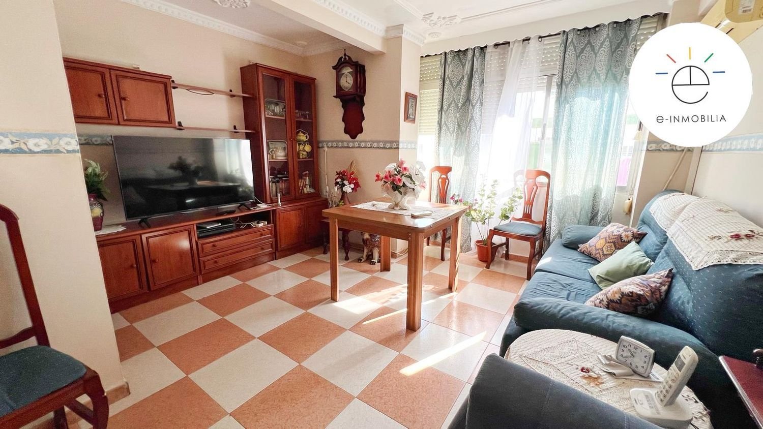 Квартира с 3 спальнями в Кадис, Испания № 148586