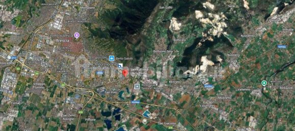 2 bedrooms Apartment in Brescia, Italy No. 323468 10