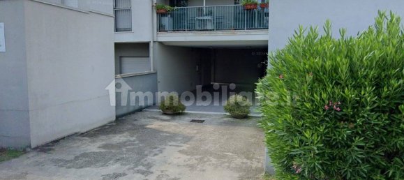 2 bedrooms Apartment in Brescia, Italy No. 323468 5