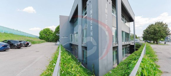 2000m² Building in Noventa Padovana, Italy No. 299670 2