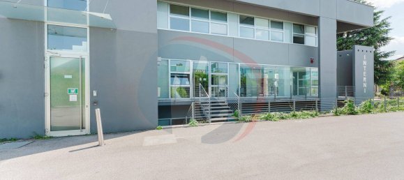 2000m² Building in Noventa Padovana, Italy No. 299670 6