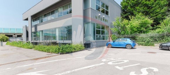 2000m² Building in Noventa Padovana, Italy No. 299670 4