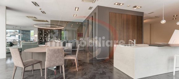 2000m² Building in Noventa Padovana, Italy No. 299670 19