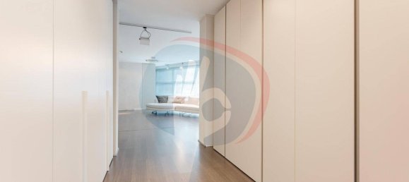 2000m² Building in Noventa Padovana, Italy No. 299670 10