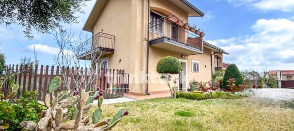 3 bedrooms Villa in Pedara, Italy No. 147135 2