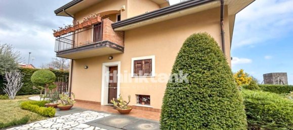 3 bedrooms Villa in Pedara, Italy No. 147135 4