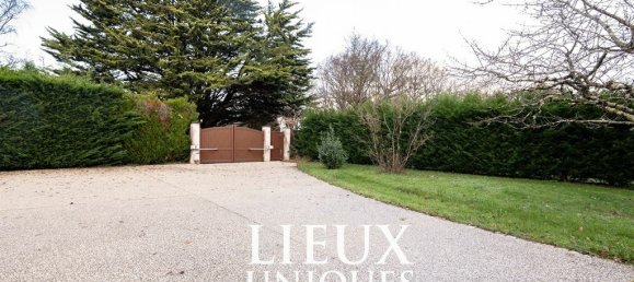 4 Schlafzimmer Schlösser in Blois, France, Nr. 39117 9