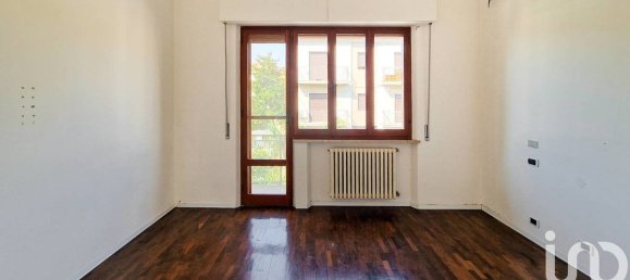 3 bedrooms Apartment in Sant'Elpidio a Mare, Italy No. 318999 7