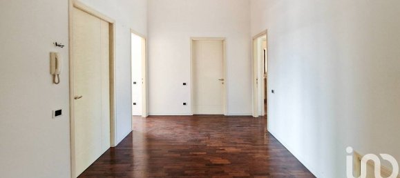 3 bedrooms Apartment in Sant'Elpidio a Mare, Italy No. 318999 3