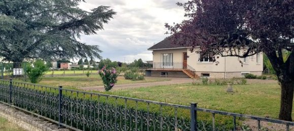 3 bedrooms House in Azay-le-Rideau, France No. 303835 3