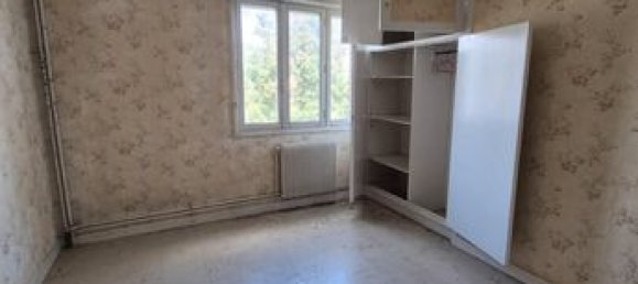 8 bedrooms House in Bertincourt, France No. 312963 15