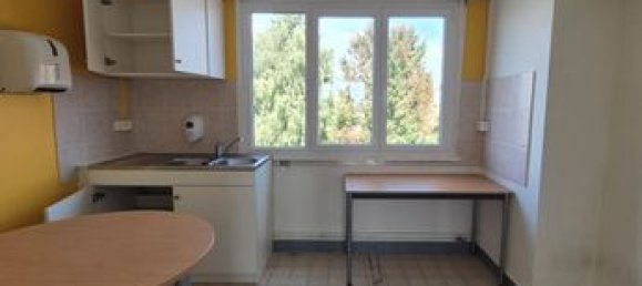 8 bedrooms House in Bertincourt, France No. 312963 18