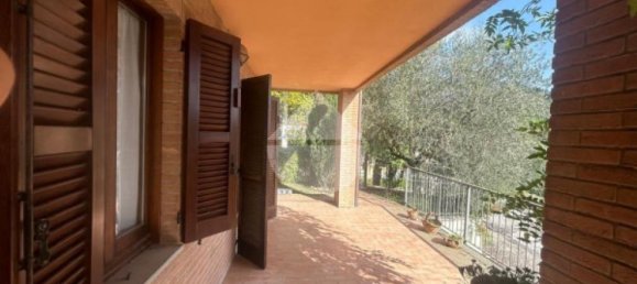 7-Zimmer Villa in Perugia, Italy, Nr. 74392 2