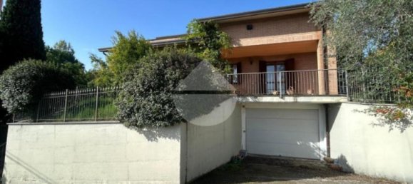 7-Zimmer Villa in Perugia, Italy, Nr. 74392 16