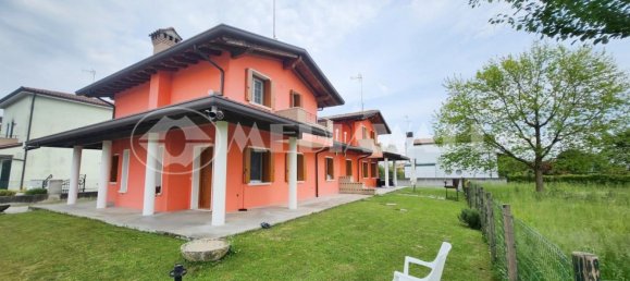 2 bedrooms House in Annone Veneto, Italy No. 82326 12