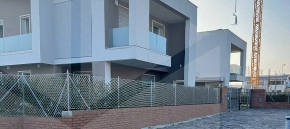 4غرفة فيلا في Castel Maggiore, Italy رقم 28629 4