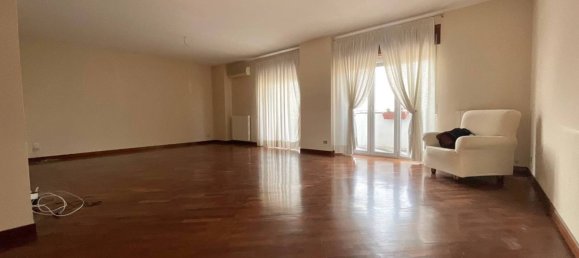 4 bedrooms Apartment in Rende, Italy No. 339364 2