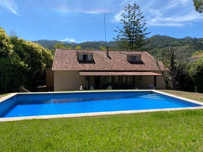 Villa de 9 dormitorios en Sintra, Portugal No. 48953