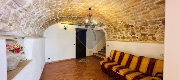 3 bedrooms House in Ragusa, Italy No. 236713 6