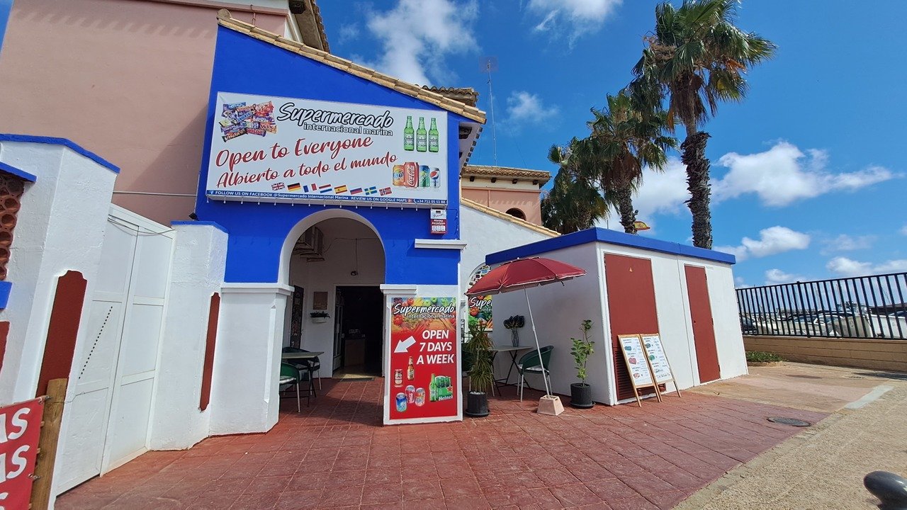 Laden in Torrevieja, Spain 120m², Nr. 285924